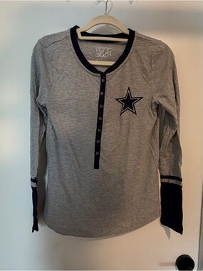Dallas Cowboys Gray Long-Sleeve Henley Top with Navy Star Detail